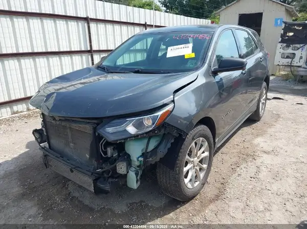 3GNAXHEV1JS504805 2018 CHEVROLET EQUINOX - Image 2