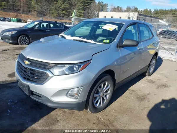 3GNAXHEV1JS507722 2018 CHEVROLET EQUINOX - Image 2