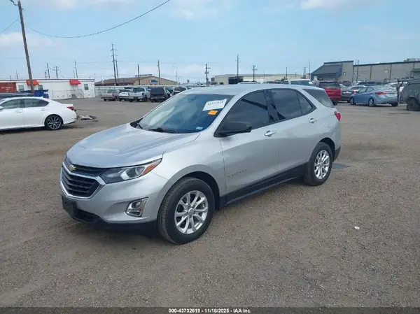 3GNAXHEV1JS558394 2018 CHEVROLET EQUINOX - Image 2