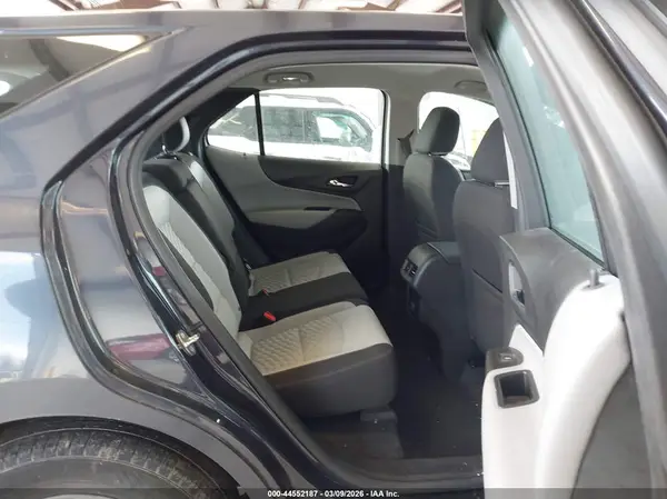 3GNAXHEV1JS602460 2018 CHEVROLET EQUINOX - Image 8