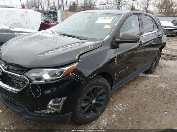 3GNAXHEV1KL356019 2019 CHEVROLET EQUINOX - Image 2