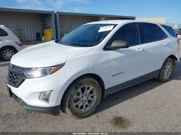 3GNAXHEV1KS645987 2019 CHEVROLET EQUINOX - Image 2