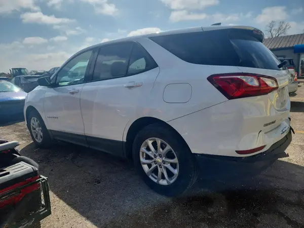 3GNAXHEV1KS677838 2019 CHEVROLET EQUINOX - Image 2