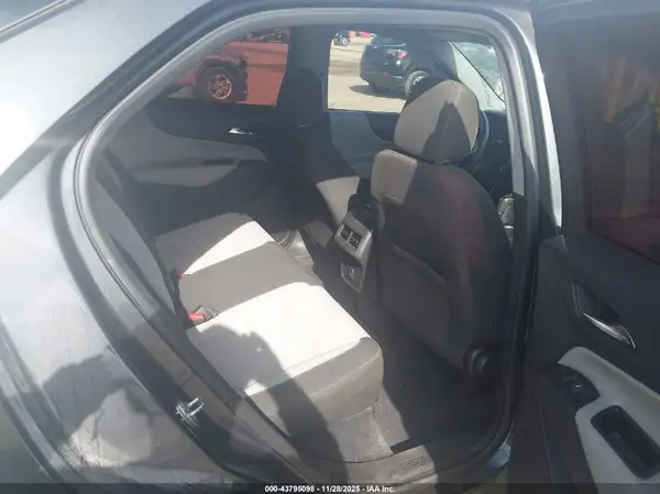 3GNAXHEV1LS585369 2020 CHEVROLET EQUINOX - Image 8