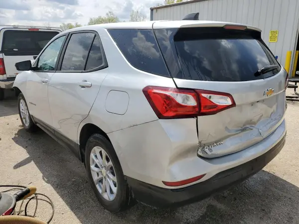 3GNAXHEV1LS597974 2020 CHEVROLET EQUINOX - Image 2