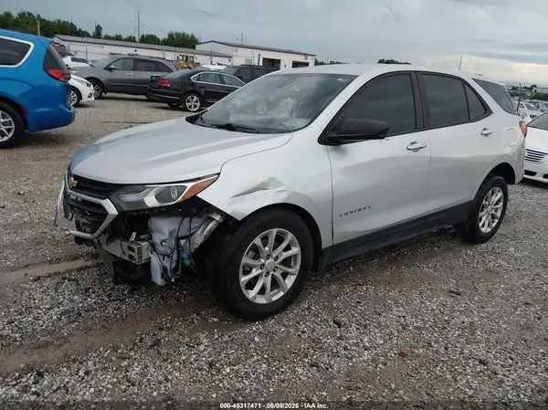 3GNAXHEV1LS633081 2020 CHEVROLET EQUINOX - Image 2