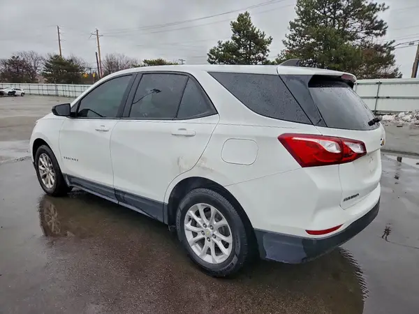 3GNAXHEV1MS142916 2021 CHEVROLET EQUINOX - Image 2