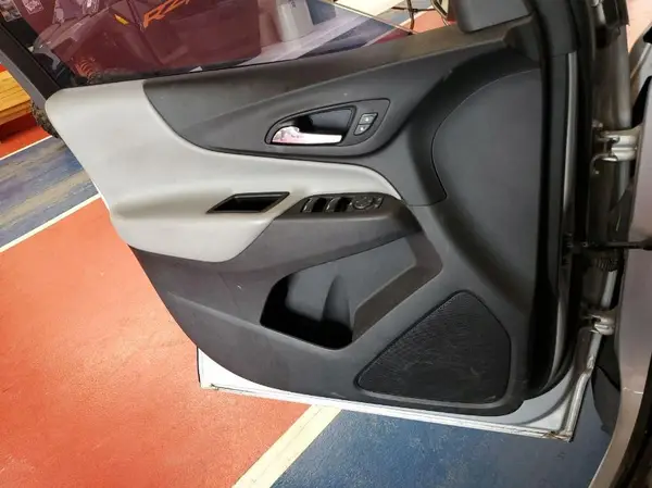 3GNAXHEV1MS164821 2021 CHEVROLET EQUINOX - Image 2