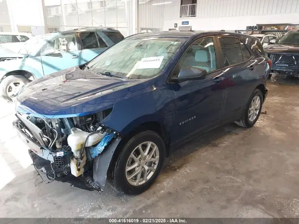 3GNAXHEV1NS106726 2022 CHEVROLET EQUINOX - Image 2