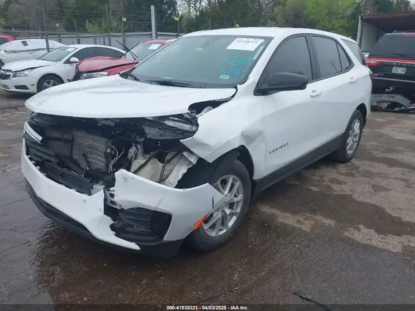 3GNAXHEV1NS243312 2022 CHEVROLET EQUINOX - Image 2