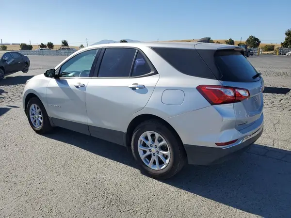 3GNAXHEV2JL390971 2018 CHEVROLET EQUINOX - Image 2