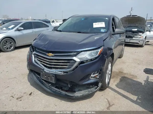 3GNAXHEV2JS528269 2018 CHEVROLET EQUINOX - Image 2