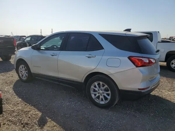 3GNAXHEV2JS534251 2018 CHEVROLET EQUINOX - Image 2