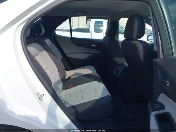 3GNAXHEV2JS565130 2018 CHEVROLET EQUINOX - Image 8