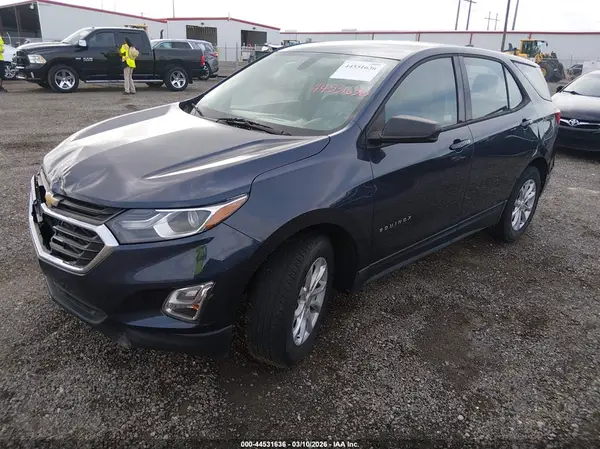 3GNAXHEV2JS598483 2018 CHEVROLET EQUINOX - Image 2