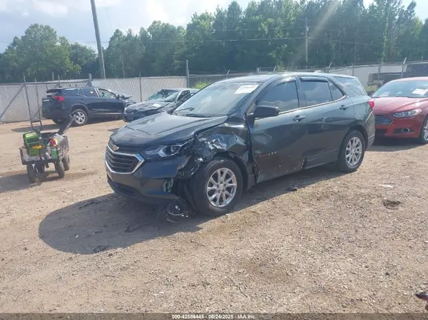 3GNAXHEV2JS600569 2018 CHEVROLET EQUINOX - Image 2