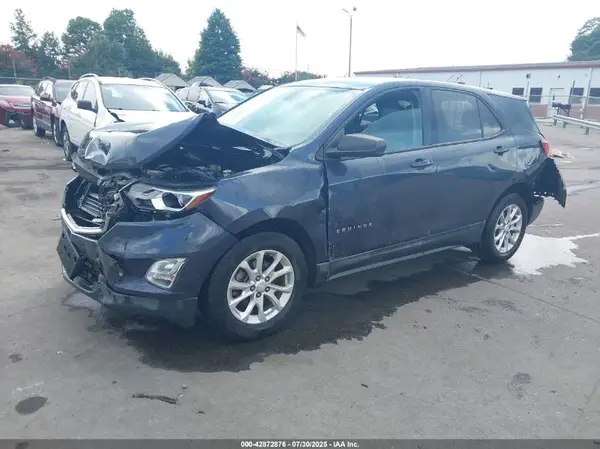 3GNAXHEV2JS618019 2018 CHEVROLET EQUINOX - Image 2