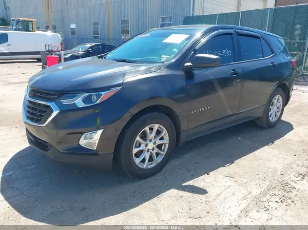 3GNAXHEV2KL331100 2019 CHEVROLET EQUINOX - Image 2