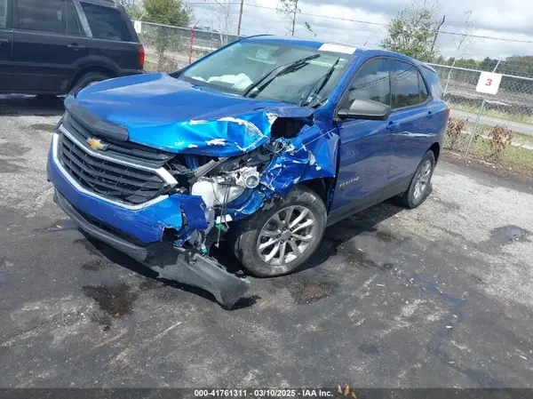 3GNAXHEV2KS521825 2019 CHEVROLET EQUINOX - Image 2
