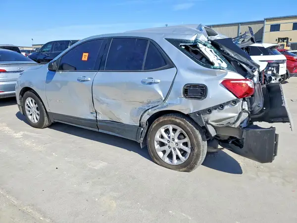 3GNAXHEV2KS563590 2019 CHEVROLET EQUINOX - Image 2
