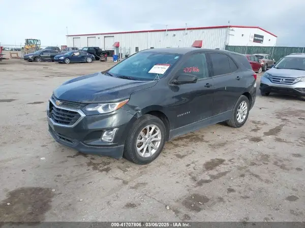 3GNAXHEV2KS564335 2019 CHEVROLET EQUINOX - Image 2