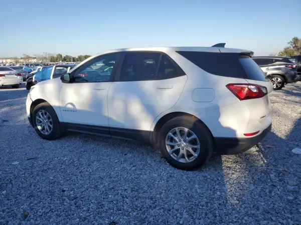 3GNAXHEV2LS529764 2020 CHEVROLET EQUINOX - Image 2