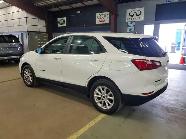 3GNAXHEV2LS543535 2020 CHEVROLET EQUINOX - Image 2
