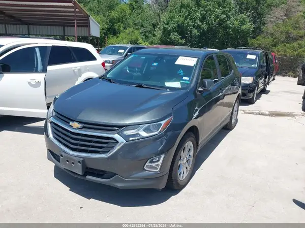 3GNAXHEV2LS607010 2020 CHEVROLET EQUINOX - Image 2