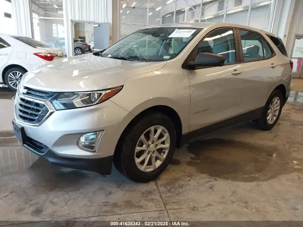 3GNAXHEV2LS697744 2020 CHEVROLET EQUINOX - Image 2