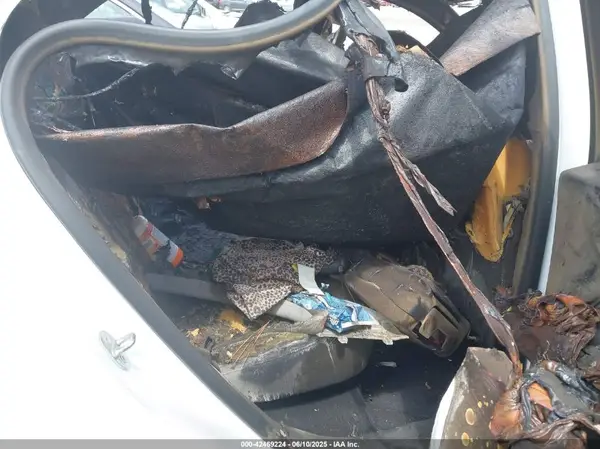 3GNAXHEV2MS134193 2021 CHEVROLET EQUINOX - Image 8
