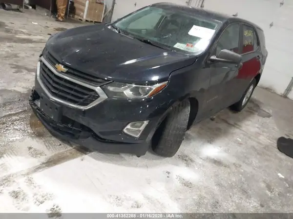 3GNAXHEV2MS140690 2021 CHEVROLET EQUINOX - Image 2