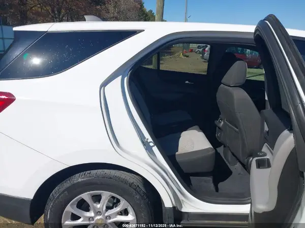 3GNAXHEV2MS165170 2021 CHEVROLET EQUINOX - Image 8