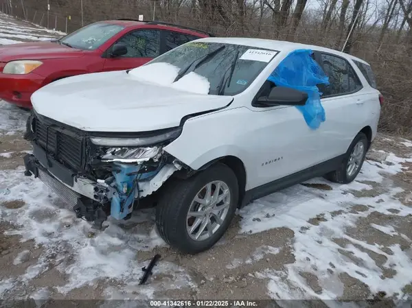 3GNAXHEV2NS170662 2022 CHEVROLET EQUINOX - Image 2