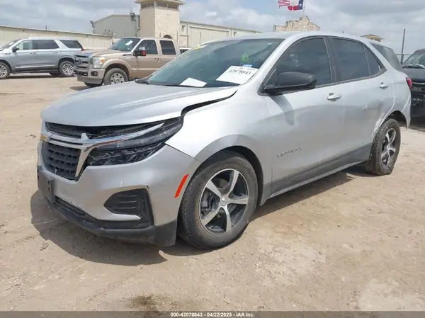 3GNAXHEV2NS192791 2022 CHEVROLET EQUINOX - Image 2