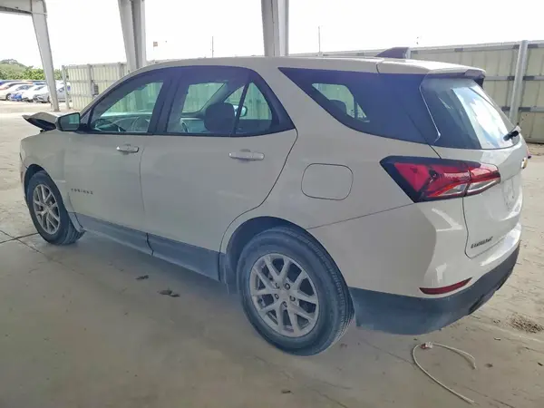 3GNAXHEV2NS210318 2022 CHEVROLET EQUINOX - Image 2