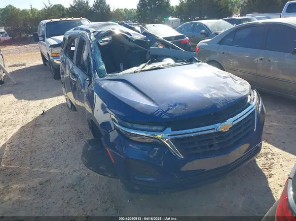 3GNAXHEV2NS240256 2022 CHEVROLET EQUINOX - Image 1