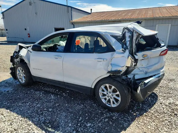 3GNAXHEV3JL104321 2018 CHEVROLET EQUINOX - Image 2