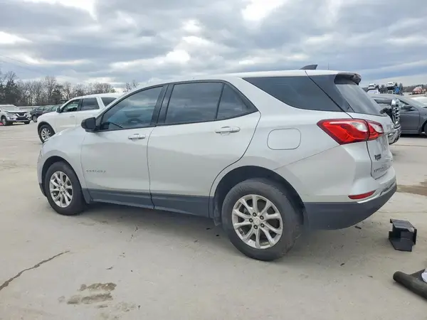 3GNAXHEV3JL131440 2018 CHEVROLET EQUINOX - Image 2