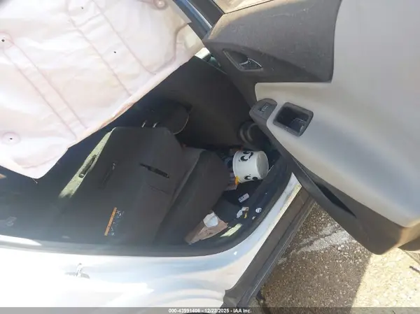 3GNAXHEV3JL308021 2018 CHEVROLET EQUINOX - Image 8