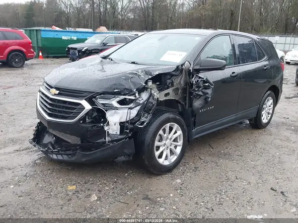3GNAXHEV3JL339530 2018 CHEVROLET EQUINOX - Image 2