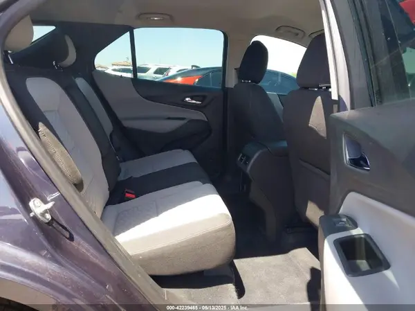 3GNAXHEV3JS502358 2018 CHEVROLET EQUINOX - Image 8