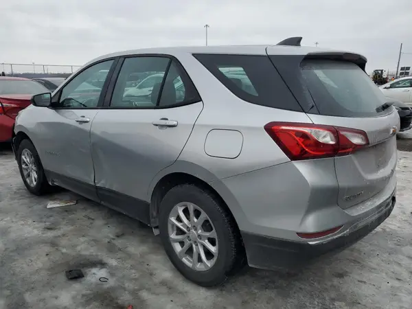 3GNAXHEV3JS505020 2018 CHEVROLET EQUINOX - Image 2