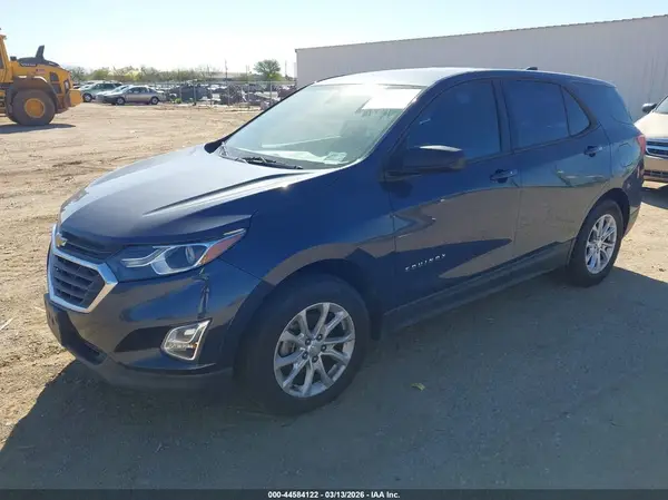 3GNAXHEV3JS538325 2018 CHEVROLET EQUINOX - Image 2