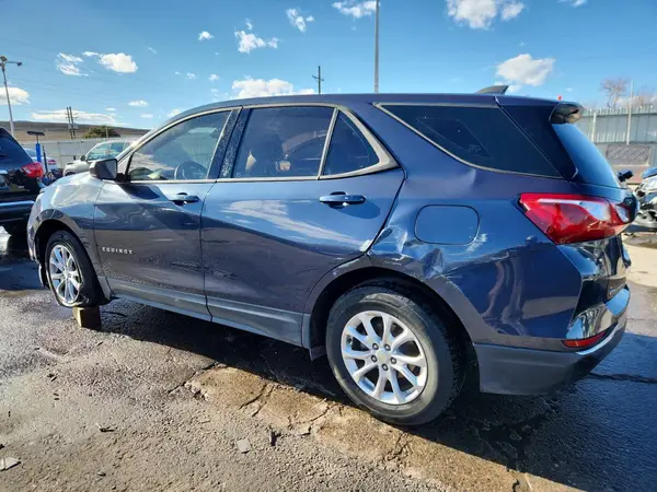 3GNAXHEV3JS553407 2018 CHEVROLET EQUINOX - Image 2