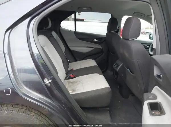 3GNAXHEV3JS638361 2018 CHEVROLET EQUINOX - Image 8