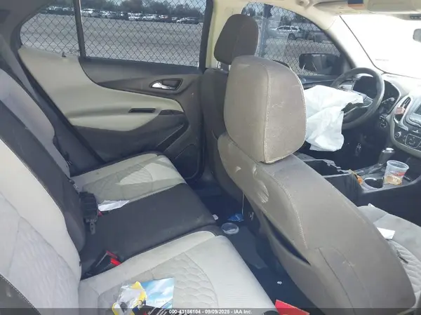 3GNAXHEV3KL160695 2019 CHEVROLET EQUINOX - Image 8