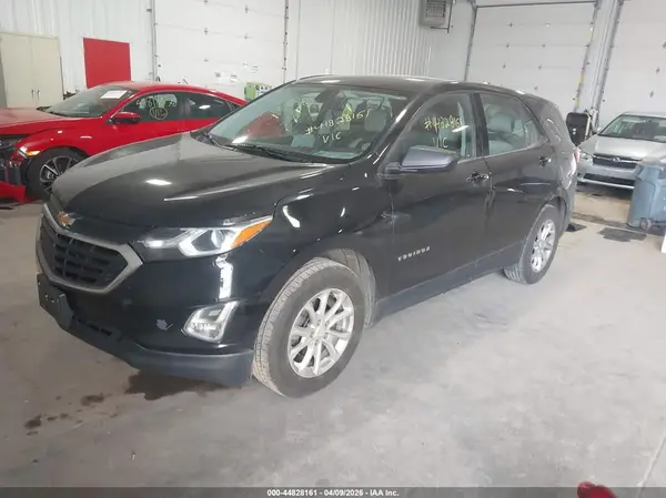 3GNAXHEV3KL212343 2019 CHEVROLET EQUINOX - Image 2