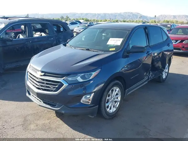 3GNAXHEV3KL228459 2019 CHEVROLET EQUINOX - Image 2