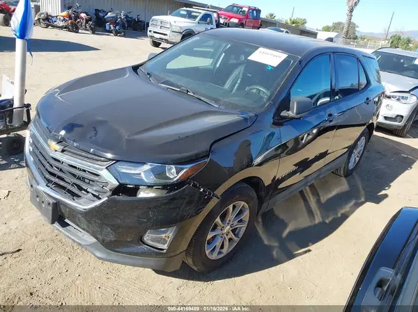 3GNAXHEV3KL262580 2019 CHEVROLET EQUINOX - Image 2
