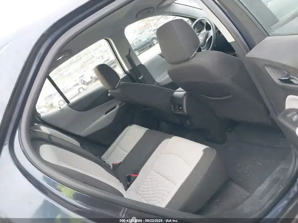 3GNAXHEV3KL303158 2019 CHEVROLET EQUINOX - Image 8